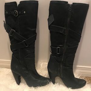 Authentic Seychelles Slate Blue Boots